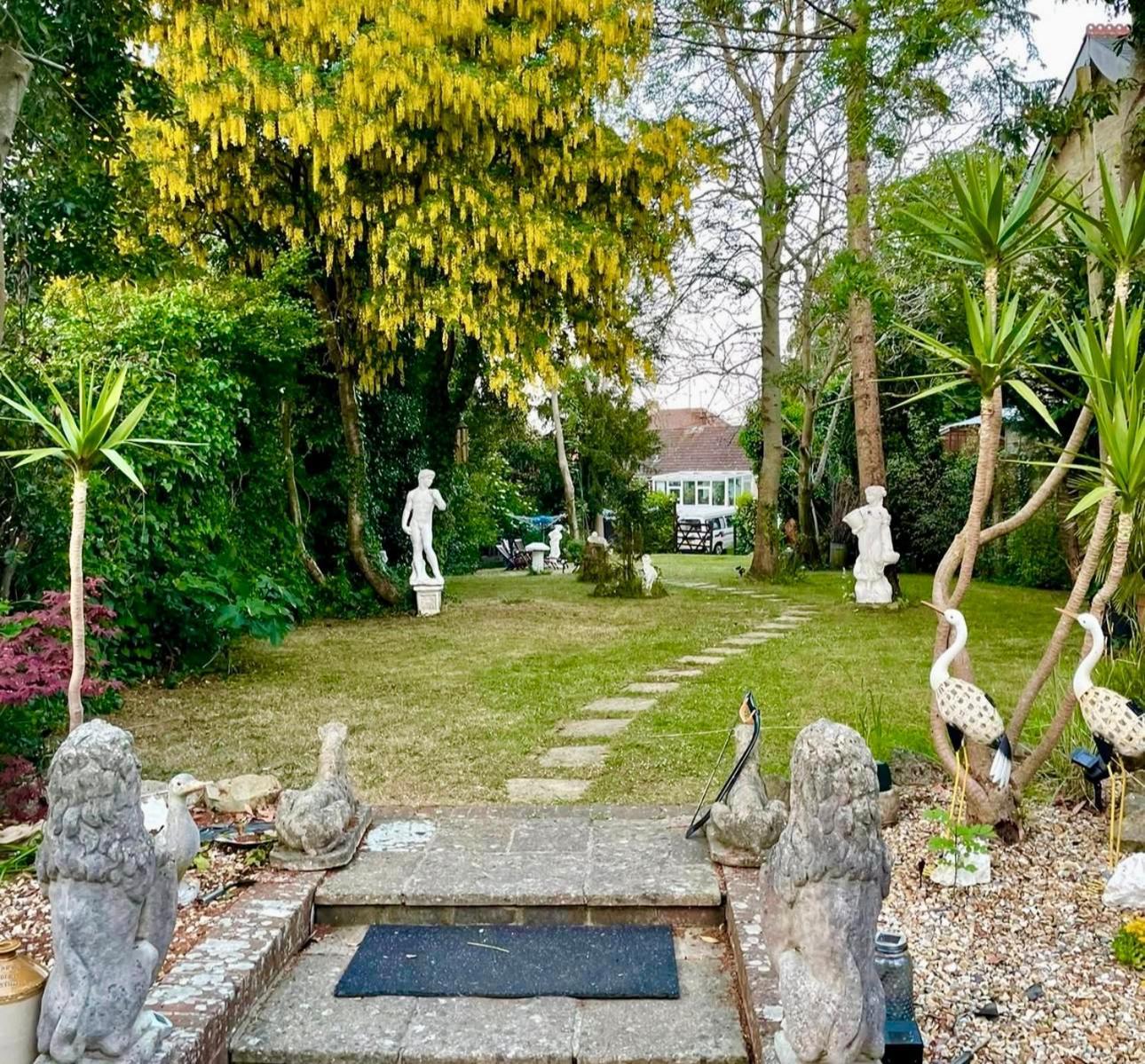 Lala Mundi Bed & Breakfast Brading Luaran gambar
